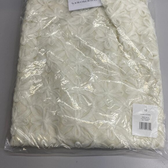 NEW WEWOREWHAT Women’s Strapless Lace Mini Dress – Ivory – Size 10 - Picture 3 of 10